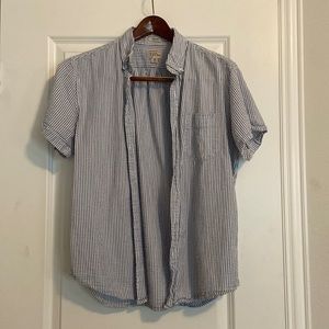 Seersucker Striped Short Sleeve Button Down Pocketed J. Crew Medium